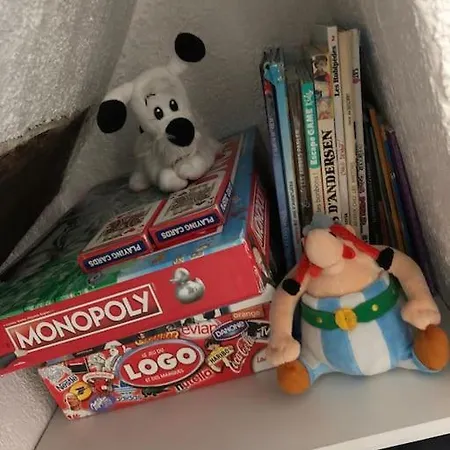 La Maison Gauloise - Asterix Cdg Paris