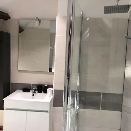 Апартаменты La Maison Gauloise - Asterix Cdg Paris