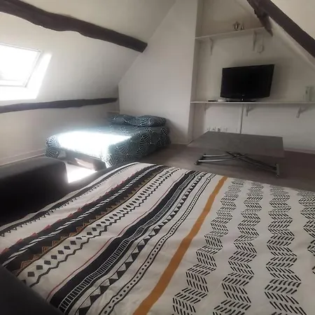 Апартаменты La Maison Gauloise - Asterix Cdg Paris *