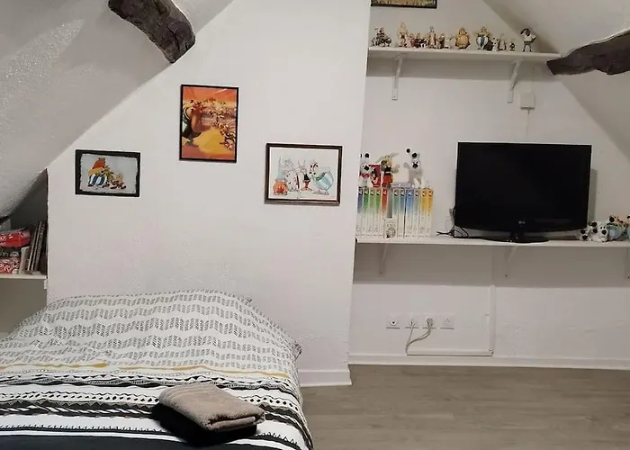 La Maison Gauloise - Asterix Cdg Paris * La Chapelle-en-Serval